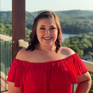 Meet your Posher, Sarah